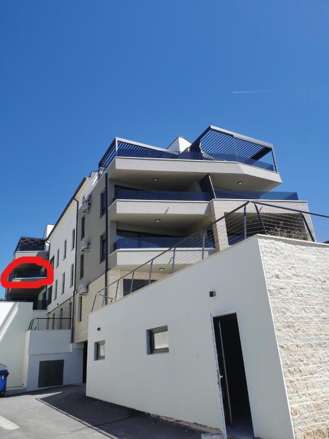 Black Pearl - Luxury Seaside App With Pool & Bbq, Istra Banjole Extérieur photo